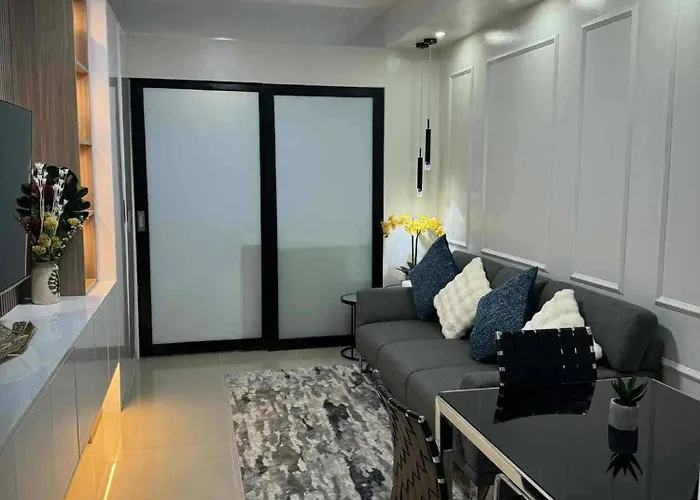 Chic Retreat In Pasay - Scandinavian With Balcony Facing Mall Of