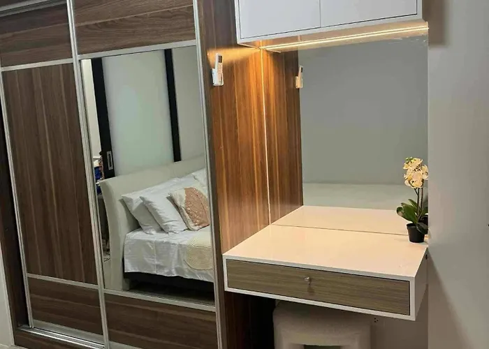 Chic Retreat In Pasay - Scandinavian With Balcony Facing Mall Of * Manila
